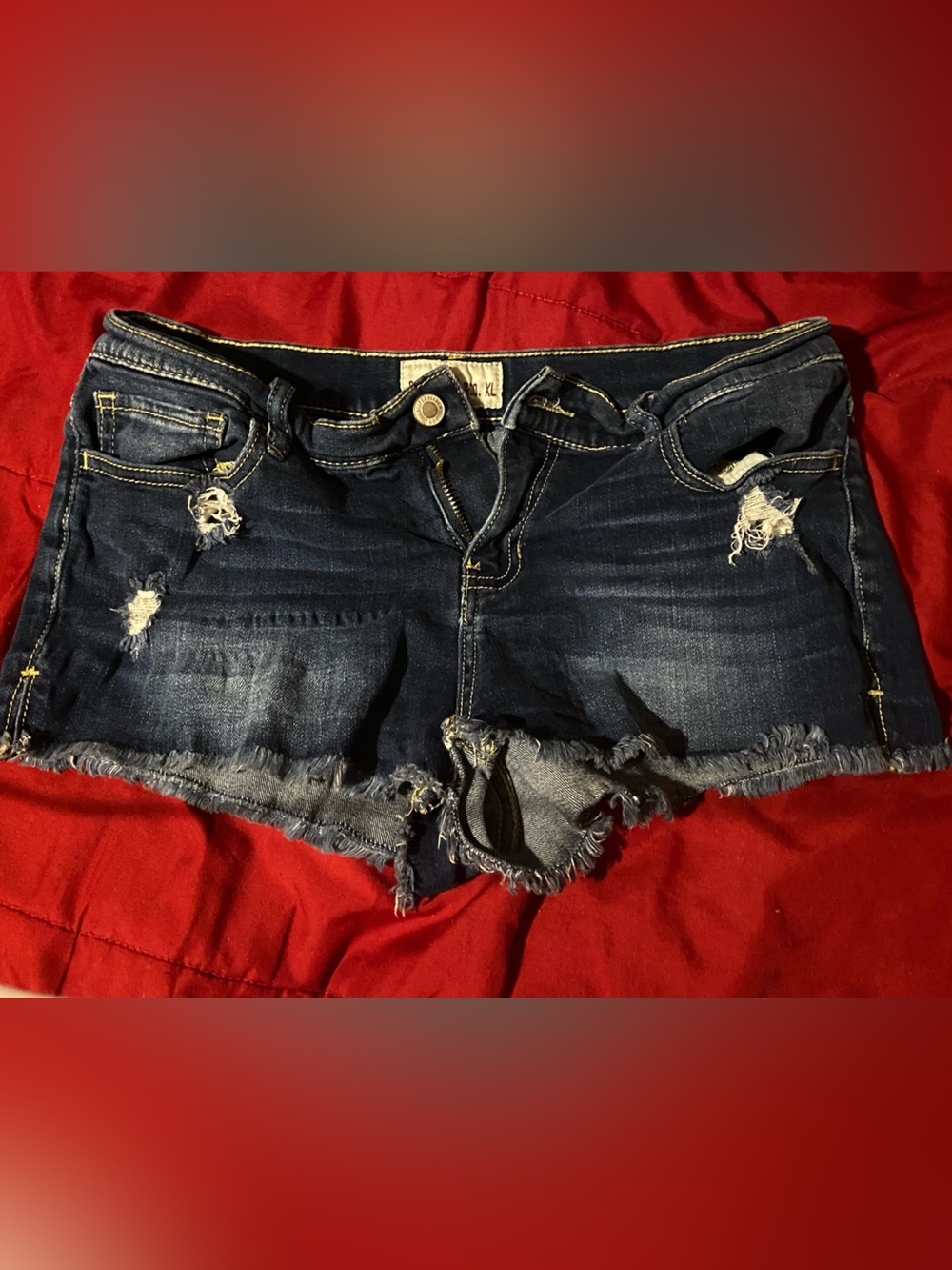 Short jean shorts